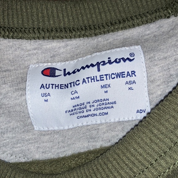 Pullover - Picture 2 of 2